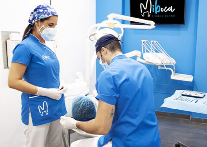 Implante dental Una solución duradera para recuperar la sonrisa perfecta